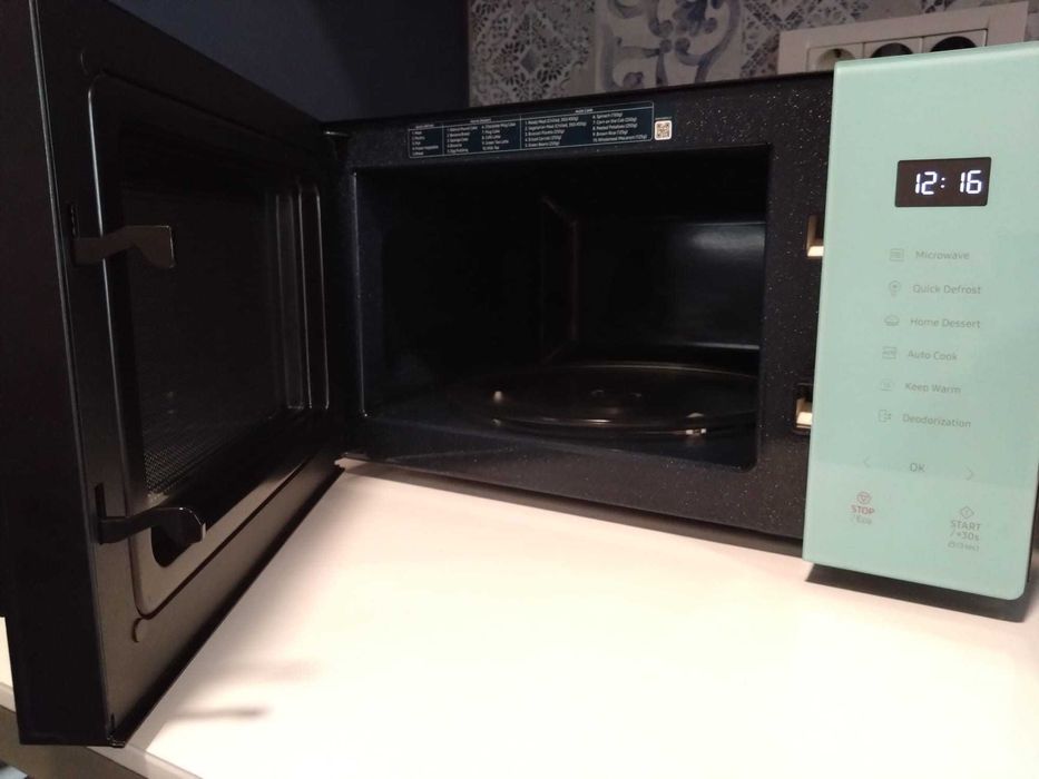 Vand cuptor microunde Samsung Bespoke MS23T5018AN/EE