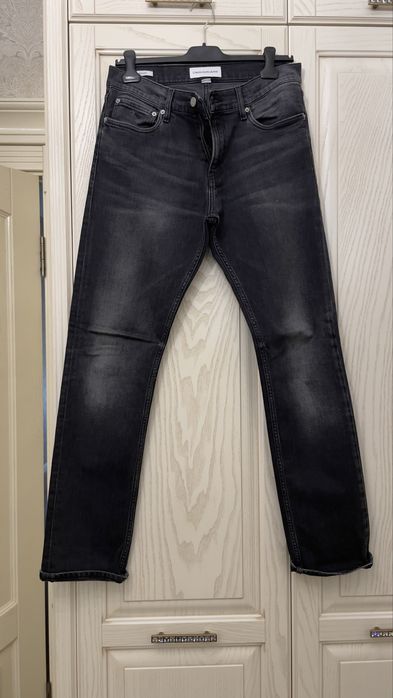 Джинсы Calvin Klein Jeans Straight Fit чёрные, размер W30 L32