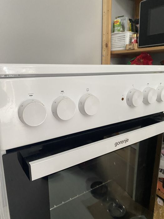 Продам индукционную плиту