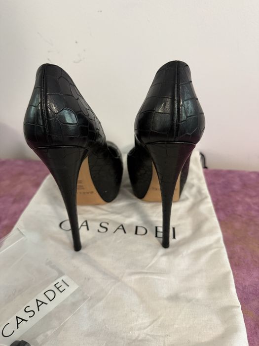 Оригинални обувки Casadei
