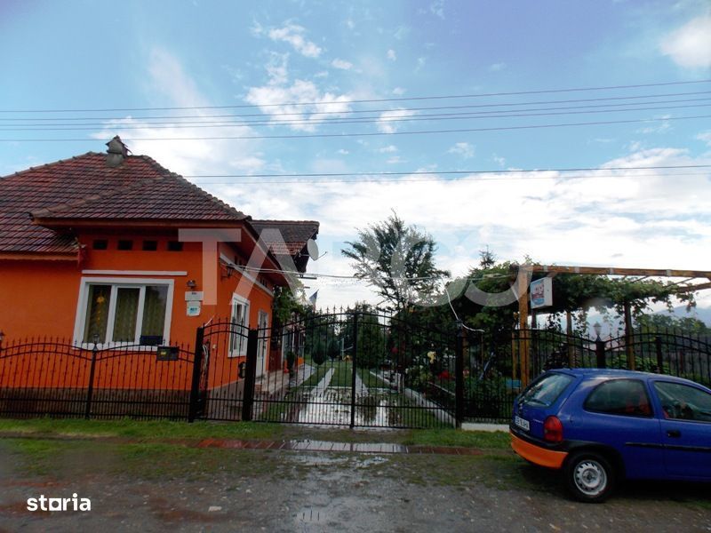 Pensiune 13 camere si teren 3000 mp de vanzare la cheie Comision 0%