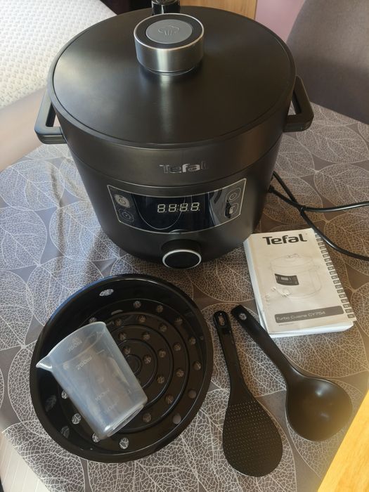 Мултикукър Tefal Turbo Cuisine Уред за готвене под налягане