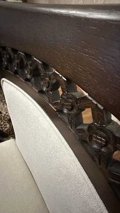 Стол гостинный со стульями