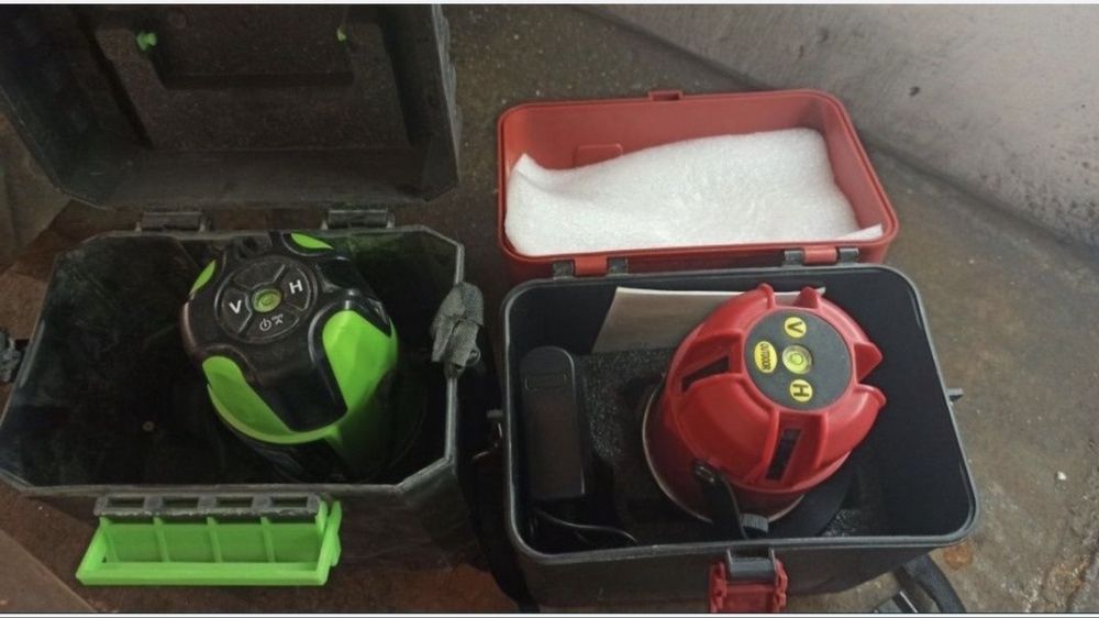 Лазерный уровень 3500/сутки