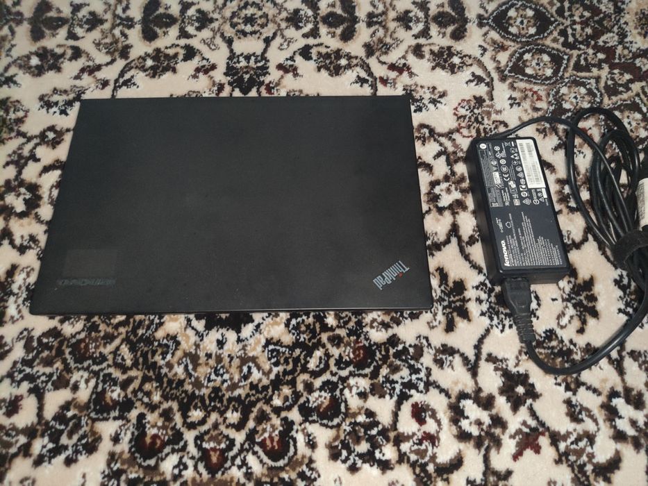 Lenovo ThinkPad T440 noutbuk. Core i5 4300 CPU/6GB AZU/250 GB SSD