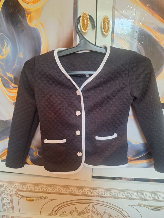 Срочно продам джемпер для девушек