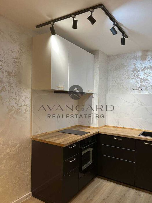 Продава се Двустаен апартамент в Пловдив, Остромила - 65 кв.м за 1373 €/кв.м - Снимка #4