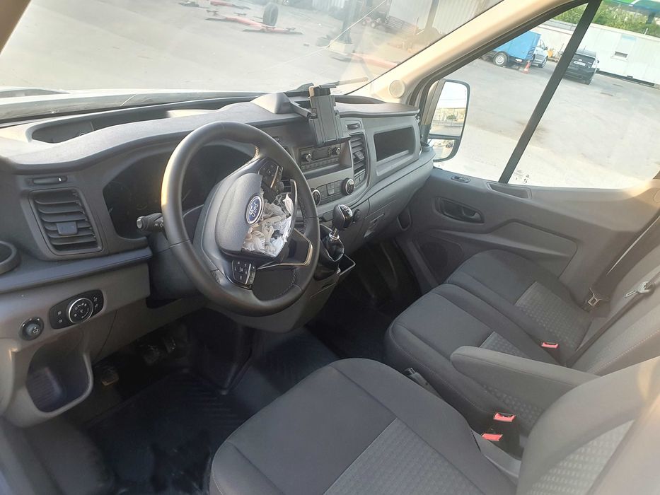 FORD Transit 2.0d, an 2024, cutie manuala, Aer Conditionat, L4H3
