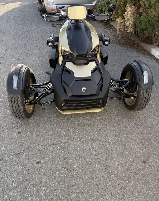 Bombardier Can Am Ryker 900 2024