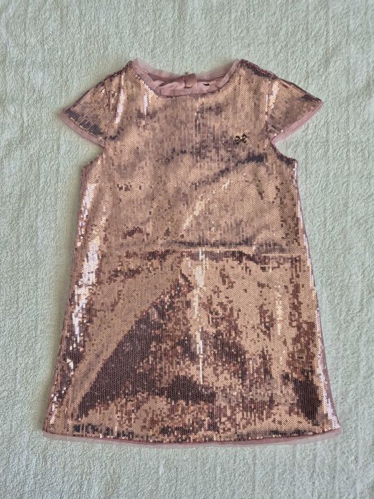 Lot 4 piese speciale fetiță 4–6 ani: Rochii deosebite &Costum Neopren