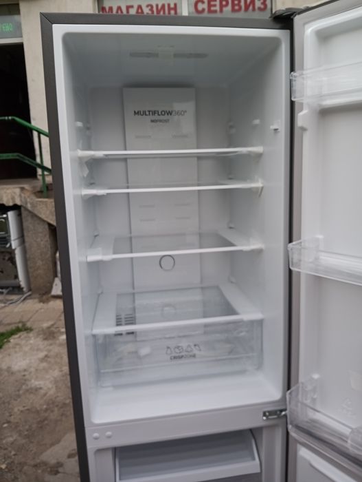 Чисто нов иноксов хладилник с фризер Gorenje No Frost 2години гаранция
