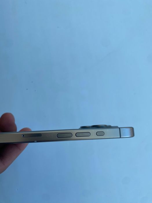 Iphone 15 pro 128 gb