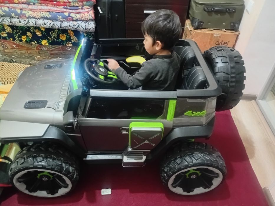 Детская  машинка