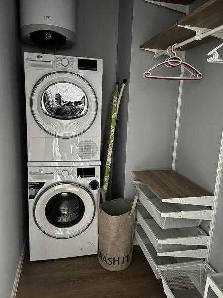 Дава се под наем Двустаен апартамент в Бургас, Славейков - 80 кв.м за 663 € - Снимка #5