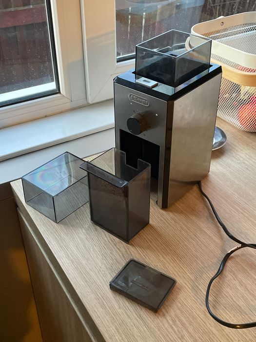 Rasnita Delonghi KG89 - defecta, pentru piese