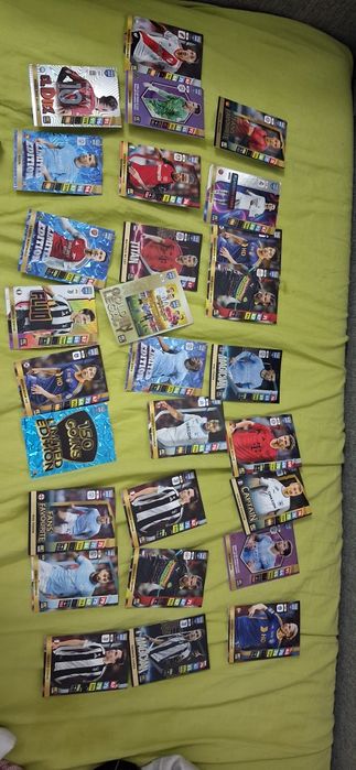 Cartonase fifa 2025 cu album