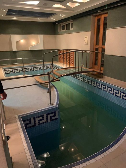 Срочно Сдаётся Евродом Яккасарой Джуманджи ресторан 6-соток 3-уровень