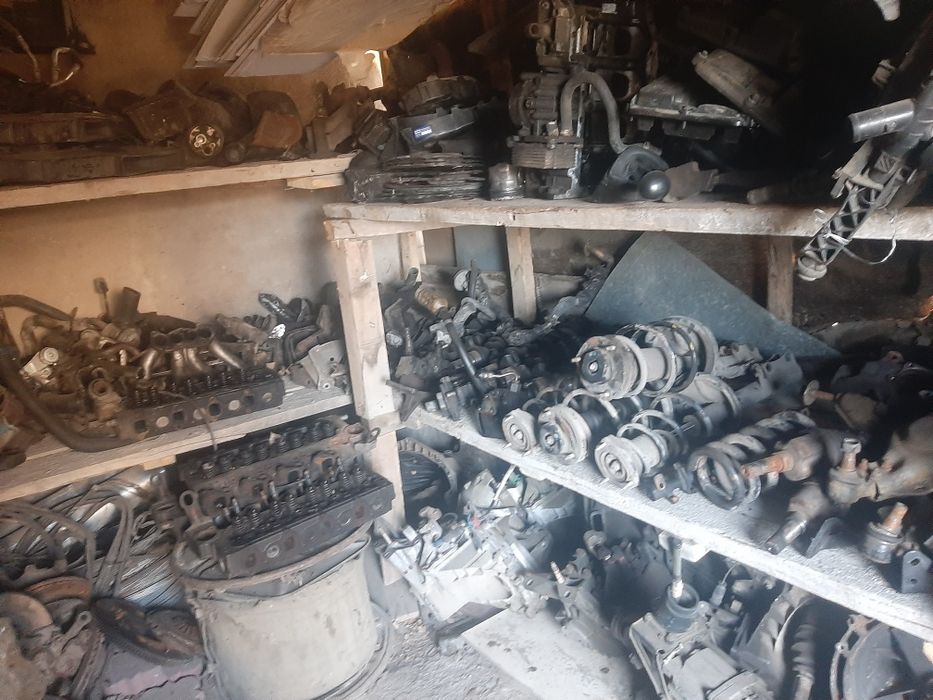 Автозапчасти на Ford  transit