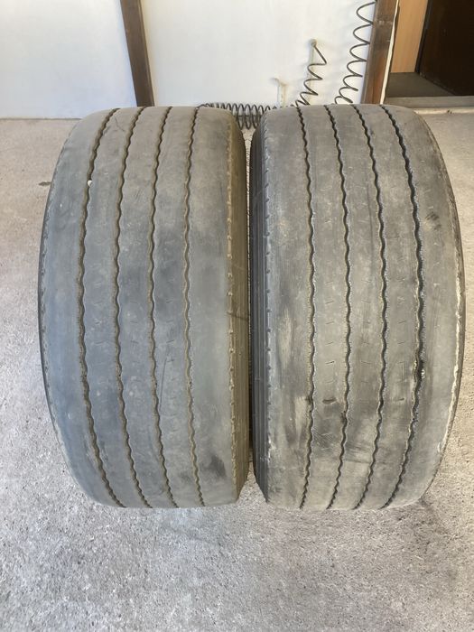Гуми за камион 385-55-22.5