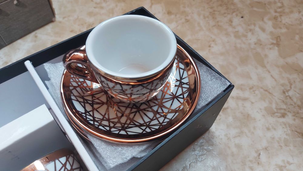 Сервиз за кафе...