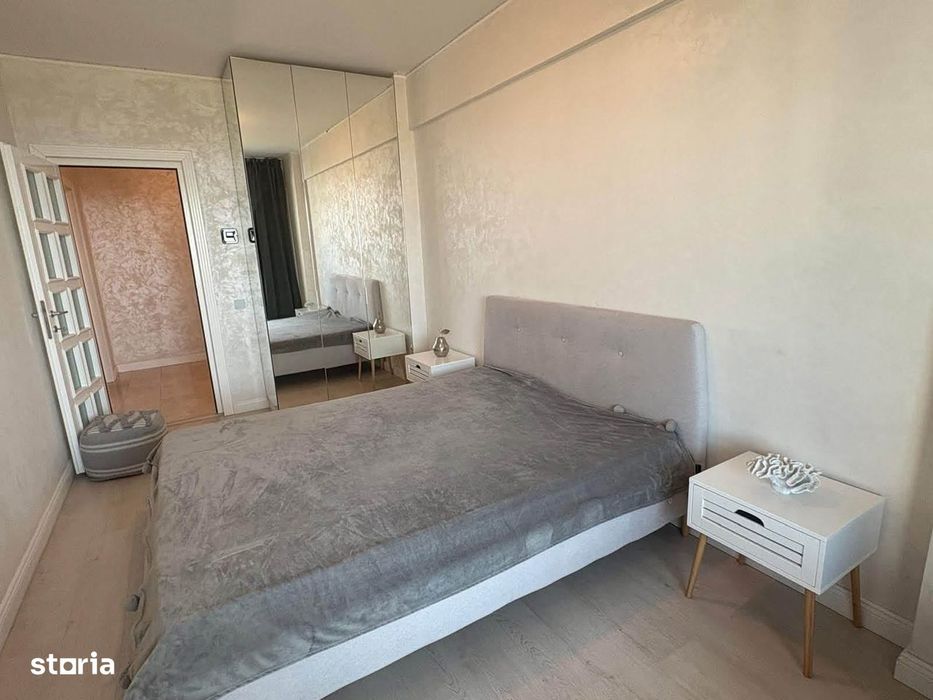 De inchiriat apartament 2 camere, Royal Town Copou