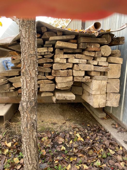 Стройтельные доски, брусы, балки, стропила