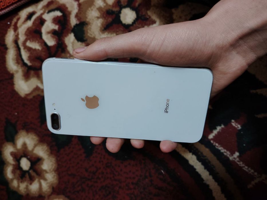 Iphone 8 plus 128 GB