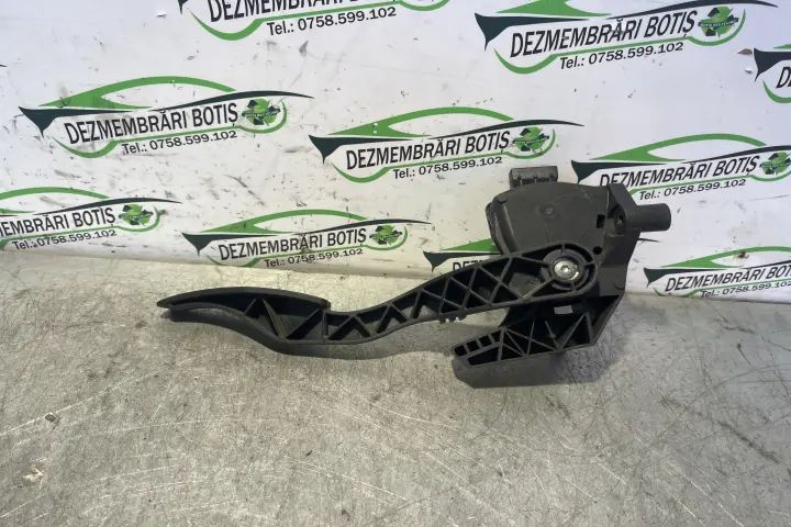 Pedala acceleratie 93335443 Opel Meriva 2004 1.7 CDTI MT (100 hp)
