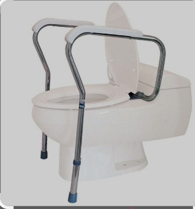 Поручни для туалета