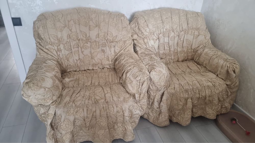 Диван и креслло продам срочно