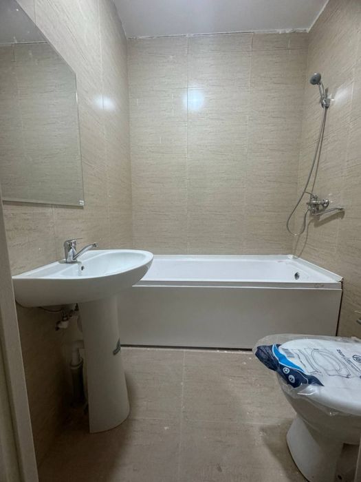 Olmazor city.  3/13/13