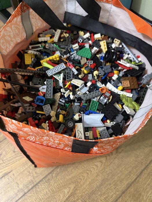Lego 40кг ( в мешке?