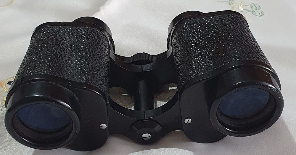 Vând  binoclu HA-SE-JUWEL 8×30   7,5°