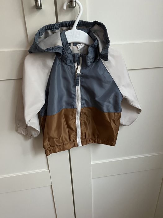 Детско яке , боди ,дънки