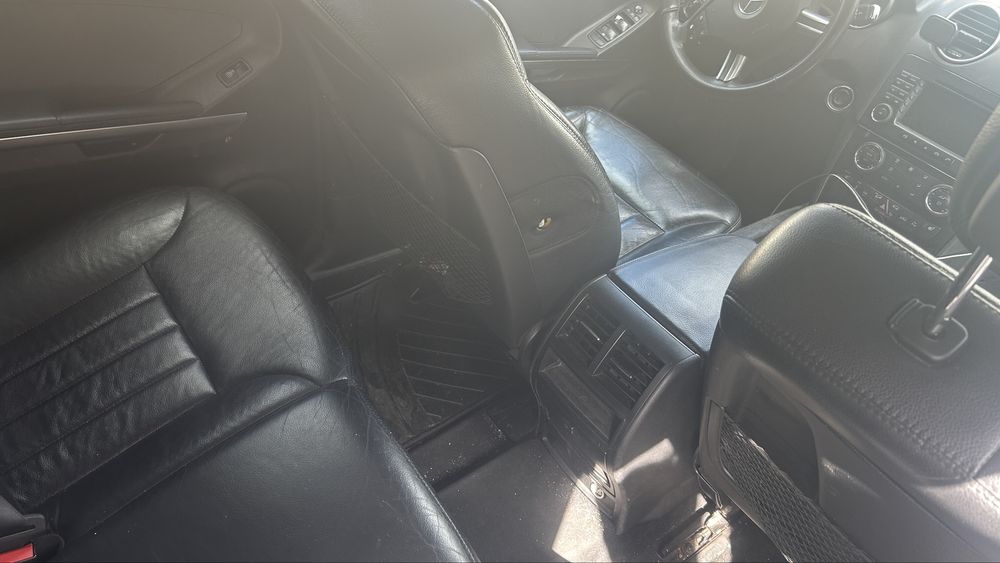 Vand Mercedes benz 320 cdi 4 Matic