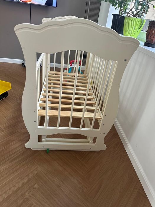 Продам манеж! В хорошем состоянии