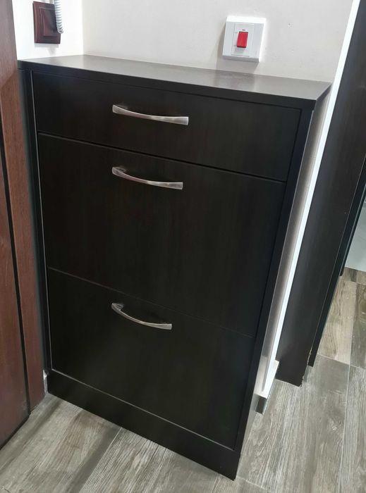 Портманто и шкаф за обувки за антре