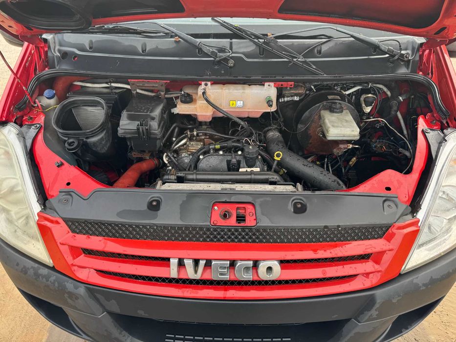 Dezmembrez Iveco Daily Euro 4 3.0 50C17 BiTurbo Punte dubla, Perne aer