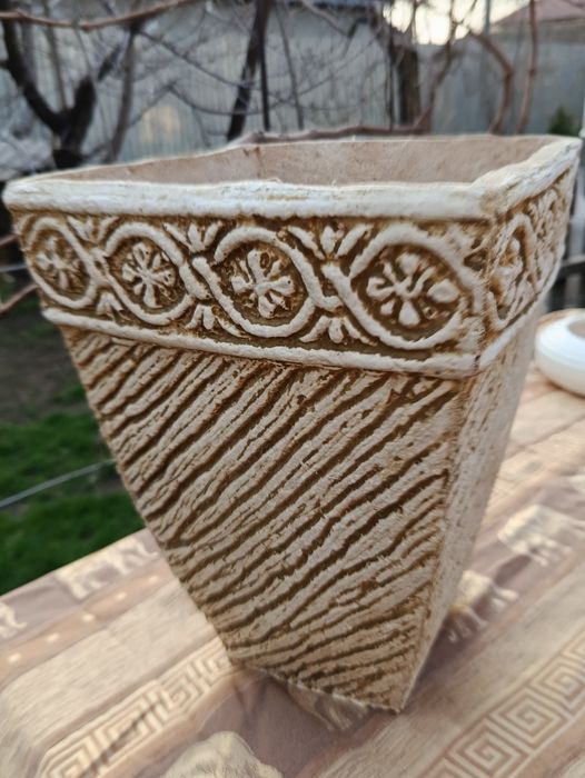 Кашпо большое, вазы для цветов