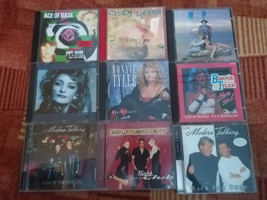 Diferite cd in stare buna