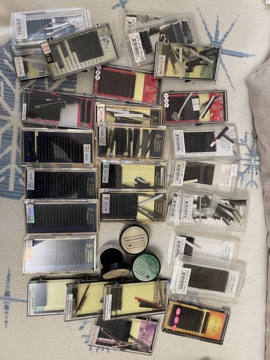 Продам весь набор палеток ресниц