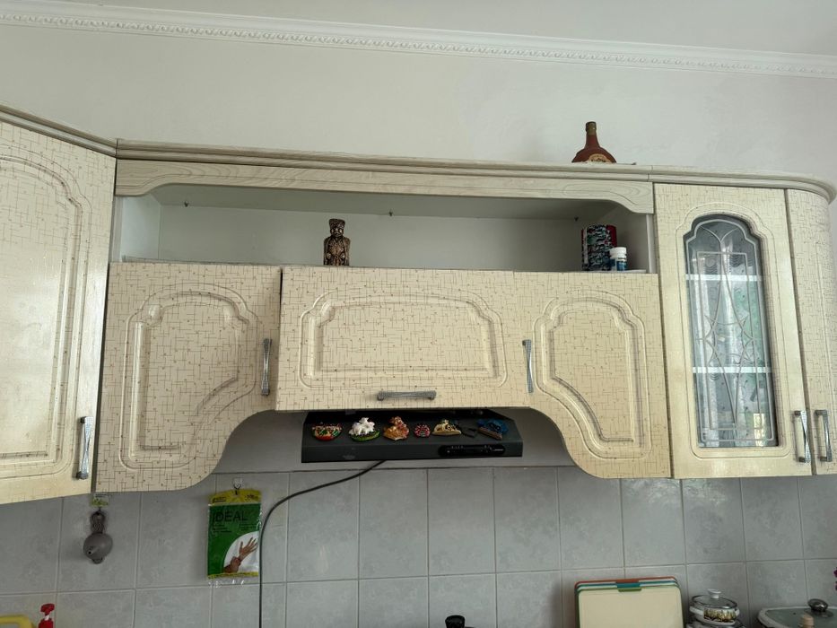 Кухонный  гарнитур