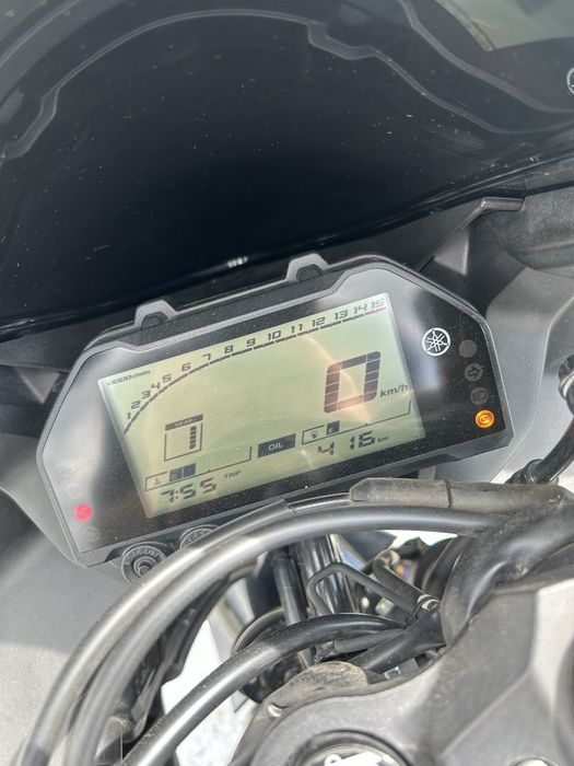 Yamaha R25 2023 A2