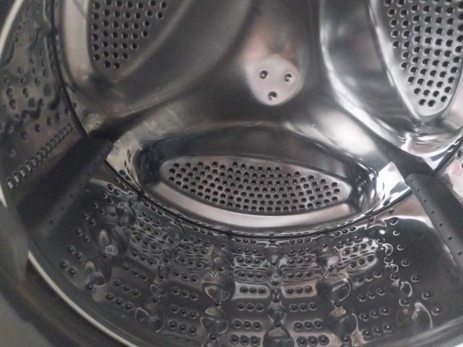 Стиральная машина LG ( На запчасти )