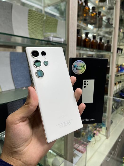Samsung galaxy s23 ultra 5G 12/256gb