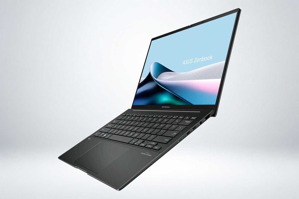 ASUS Zenbook 14 OLED / Ultra 7 / 16GB / 512GB / Touch / Windows 11