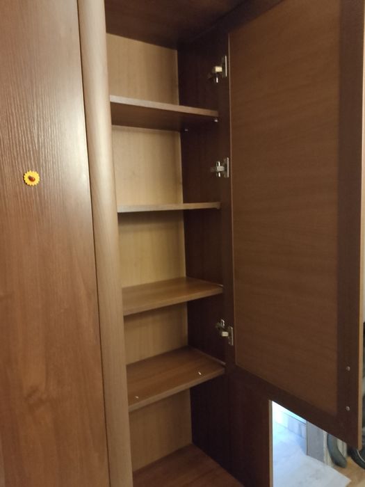 Продам Шкав в прихожую