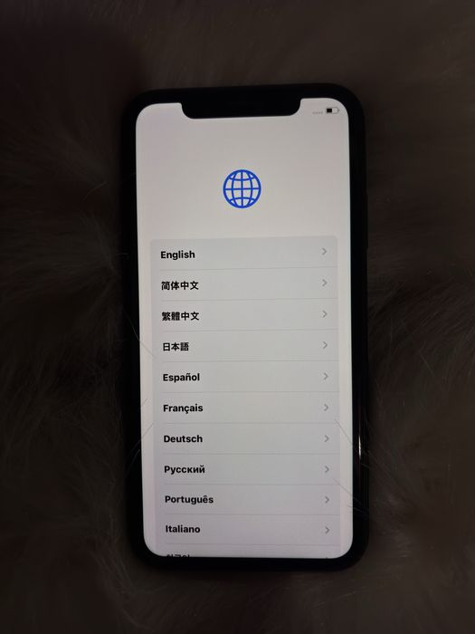 Айфон 11, память 64 гб