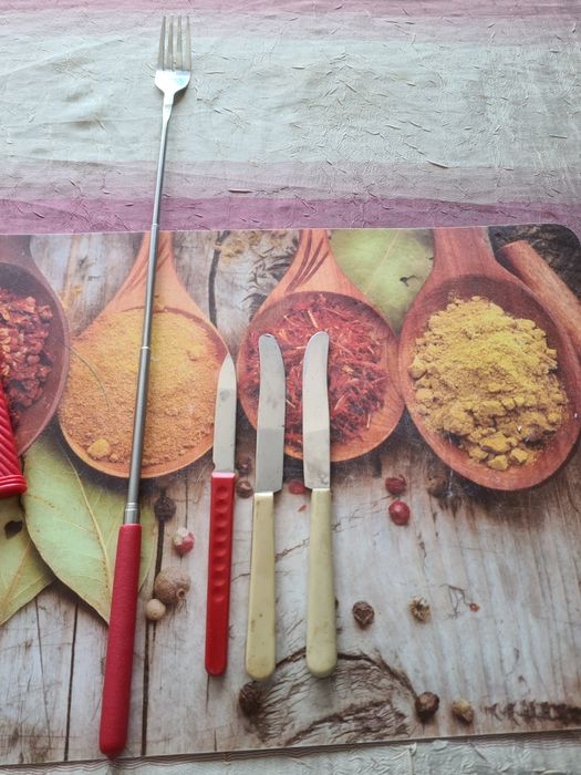 Комплект кана и чаши за пикник + прибори