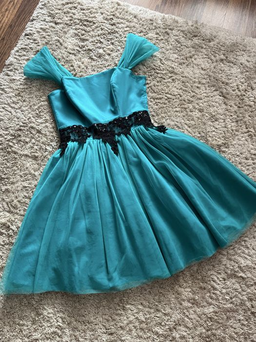 Rochita de ocazie verde